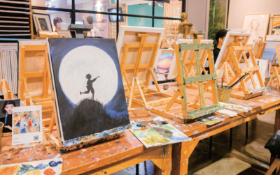 多維理解下的新文科與藝術院校文化創意產業發展論文